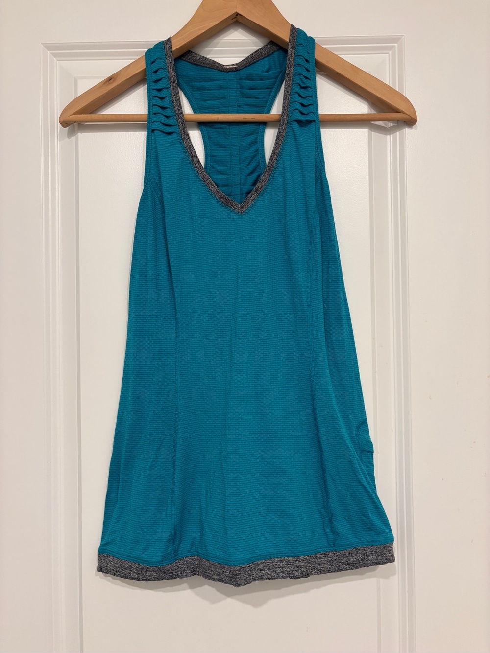 lululemon athletica Teal V-Neck Racerback Tank